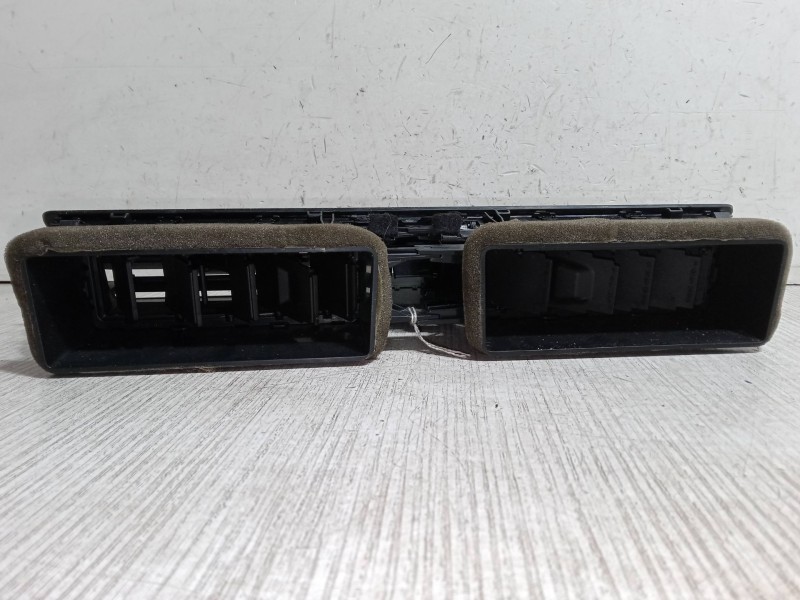 Recambio de aireador central para seat ibiza v (kj1, kjg) 1.0 tsi referencia OEM IAM   