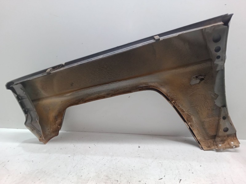 Recambio de aleta delantera derecha para bertone freeclimber 2.4 td referencia OEM IAM    Recambio de aleta delantera derecha para bertone freeclimber 2.4 td referencia OEM IAM