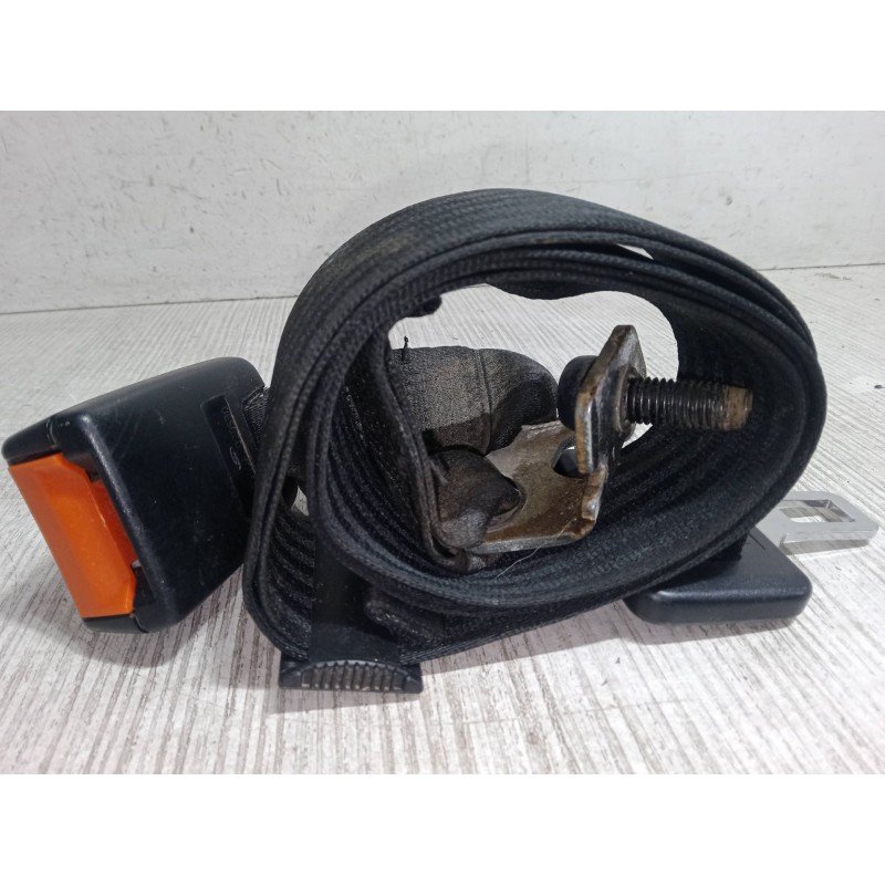 Recambio de anclaje cinturon trasero izquierdo para ford fiesta v (jh_, jd_) 1.4 16v referencia OEM IAM   