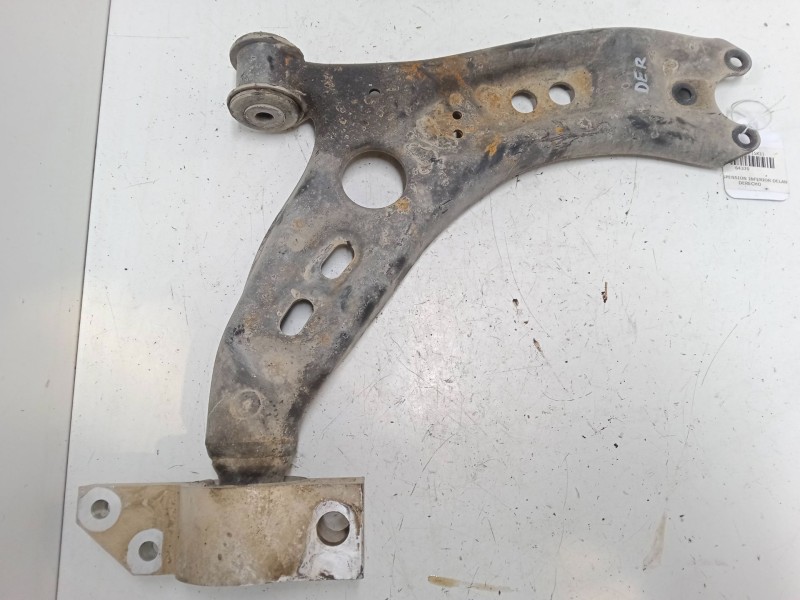 Recambio de brazo suspension inferior delantero derecho para volkswagen golf vi (5k1) 2.0 tdi referencia OEM IAM    Recambio de brazo suspension inferior delantero derecho para volkswagen golf vi (5k1) 2.0 tdi referencia OEM IAM