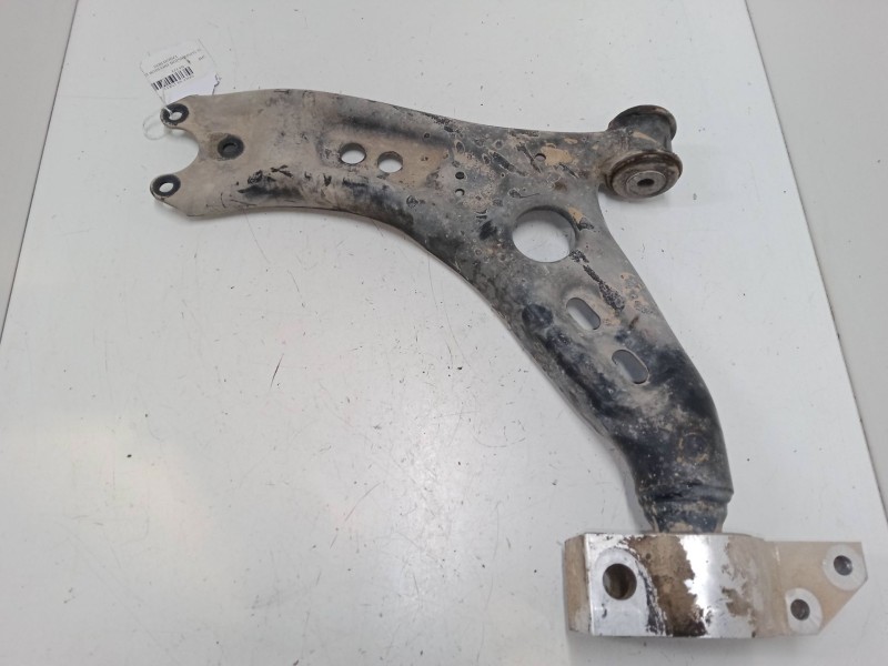 Recambio de brazo suspension inferior delantero izquierdo para volkswagen golf vi (5k1) 2.0 tdi referencia OEM IAM    Recambio de brazo suspension inferior delantero izquierdo para volkswagen golf vi (5k1) 2.0 tdi referencia OEM IAM