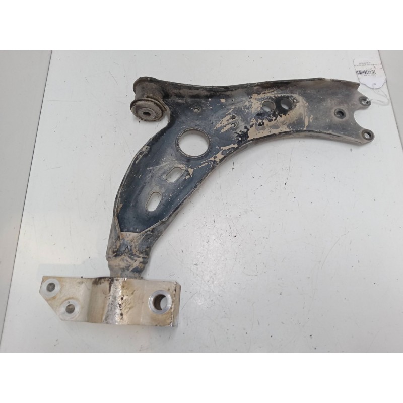 Recambio de brazo suspension inferior delantero izquierdo para volkswagen golf vi (5k1) 2.0 tdi referencia OEM IAM    Recambio de brazo suspension inferior delantero izquierdo para volkswagen golf vi (5k1) 2.0 tdi referencia OEM IAM