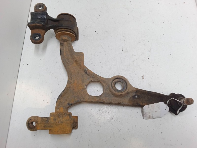 Recambio de brazo suspension inferior delantero izquierdo para peugeot expert (224_) 1.9 td referencia OEM IAM    Recambio de brazo suspension inferior delantero izquierdo para peugeot expert (224_) 1.9 td referencia OEM IAM