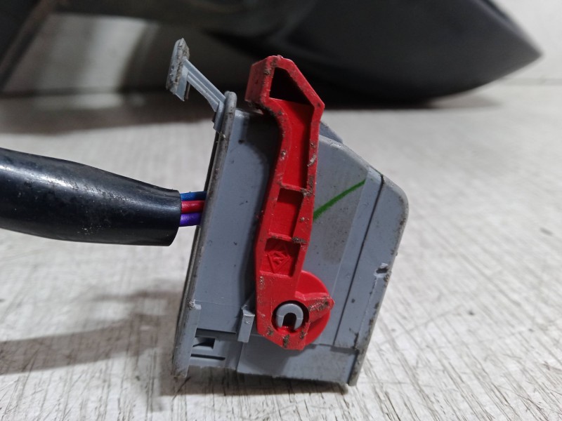 Recambio de retrovisor electrico derecho para fiat stilo (192_) 1.6 16v (192_xb1a) referencia OEM IAM    Recambio de retrovisor electrico derecho para fiat stilo (192_) 1.6 16v (192_xb1a) referencia OEM IAM