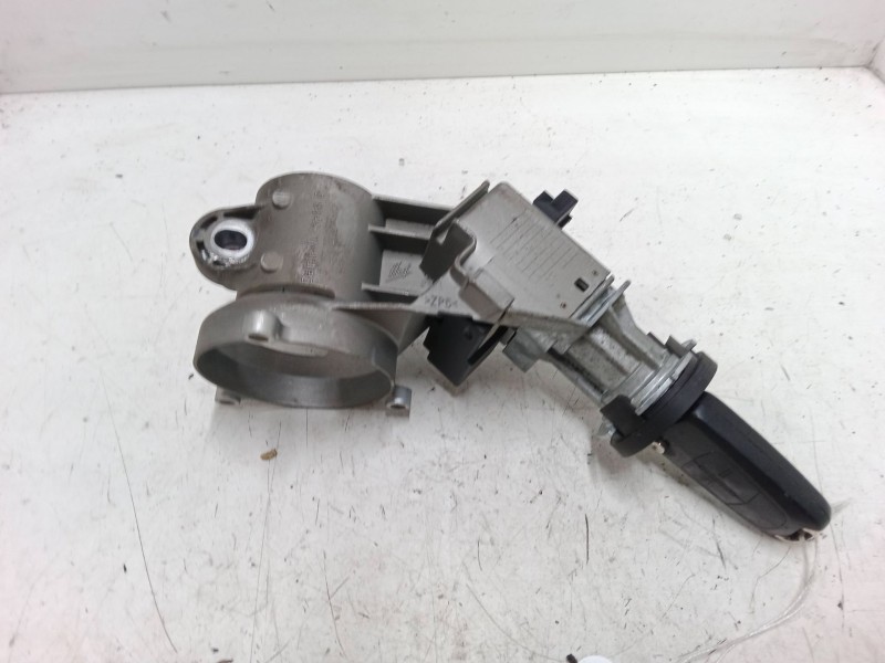 Recambio de clausor para opel corsa d (s07) 1.3 cdti (l08, l68) referencia OEM IAM   