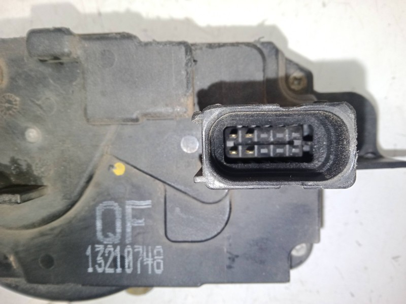 Recambio de cerradura puerta delantera izquierda para opel astra h gtc (a04) 1.9 cdti (l08) referencia OEM IAM    Recambio de cerradura puerta delantera izquierda para opel astra h gtc (a04) 1.9 cdti (l08) referencia OEM IAM