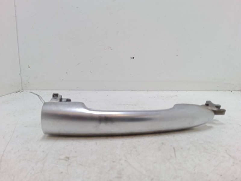 Recambio de maneta exterior puerta delantera izquierda para renault laguna ii (bg0/1_) 2.2 dci (bg0f) referencia OEM IAM    Recambio de maneta exterior puerta delantera izquierda para renault laguna ii (bg0/1_) 2.2 dci (bg0f) referencia OEM IAM