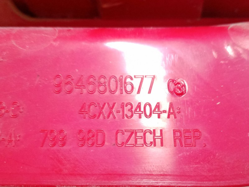 Recambio de piloto trasero derecho para citroën c4 coupé (la_) 1.6 16v referencia OEM IAM 9646801677  