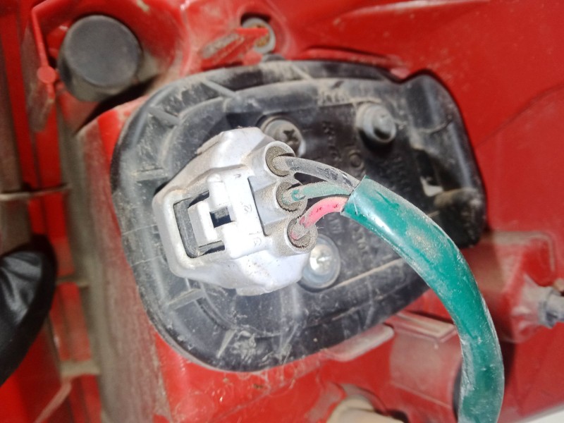 Recambio de piloto trasero izquierdo para toyota auris station wagon (_e18_) 1.8 hybrid (zwe186_) referencia OEM IAM   