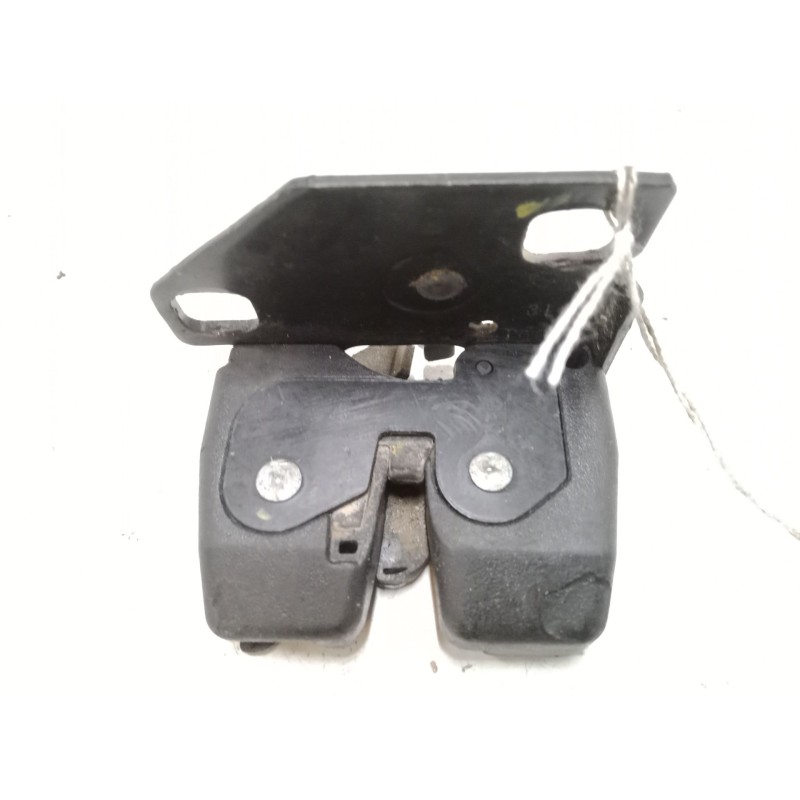 Recambio de cerradura porton inferior para erke erke opel combo opel combo referencia OEM IAM   