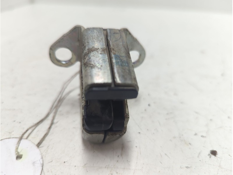 Recambio de cerradura porton superior para erke erke opel combo opel combo referencia OEM IAM   