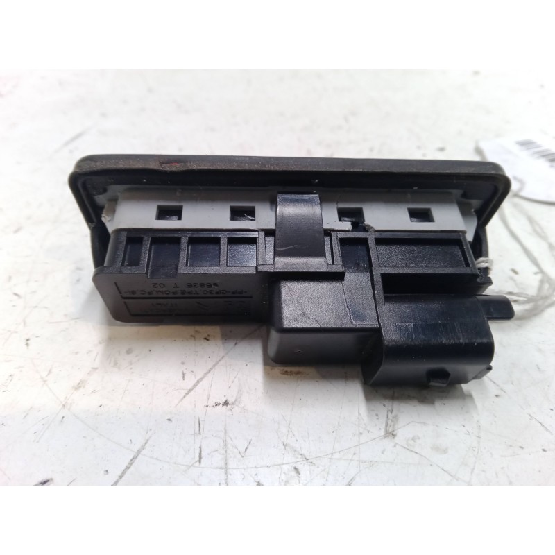 Recambio de maneta exterior electrica porton para peugeot 208 i (ca_, cc_) 1.2 vti 82 referencia OEM IAM   