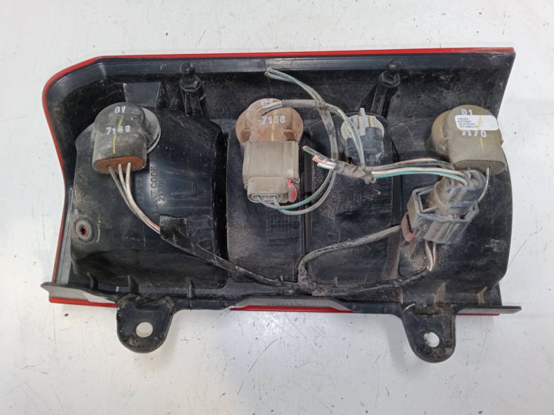 Recambio de piloto trasero izquierdo para jeep patriot (mk74) 2.0 crd 4x4 referencia OEM IAM    Recambio de piloto trasero izquierdo para jeep patriot (mk74) 2.0 crd 4x4 referencia OEM IAM