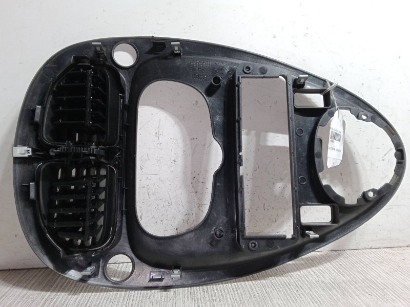 Recambio de consola central superior para citroën xsara picasso (n68) 2.0 hdi referencia OEM IAM   