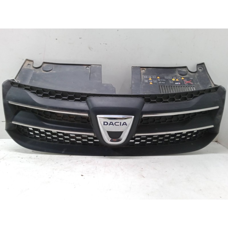 Recambio de rejillas capo para dacia sandero ii tce 90 (b8m1, b8ma) referencia OEM IAM   