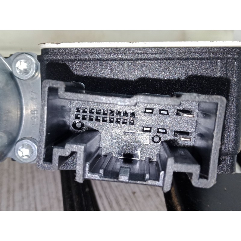 Recambio de elevalunas electrico delantero derecho para seat ibiza v (kj1, kjg) 1.0 tsi referencia OEM IAM 2Q1959882  