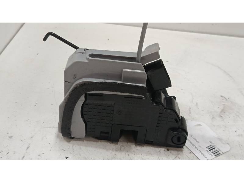 CERRADURA PUERTA TRASERA IZQUIERDA 
