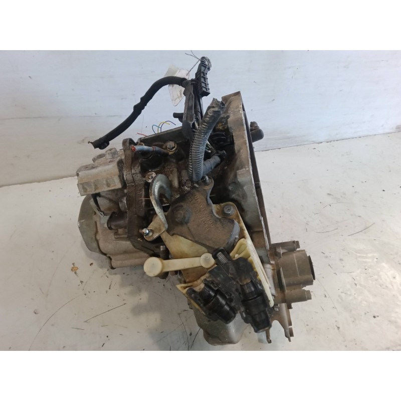Recambio de caja de cambios manual 5 velocidades para citroën c4 cactus 1.2 thp 110 referencia OEM IAM 20ET26  