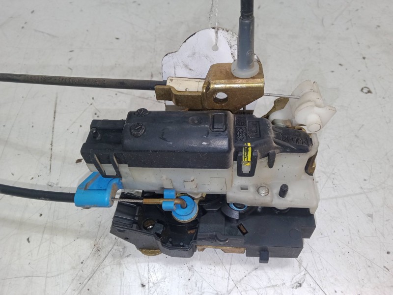 Recambio de cerradura puerta corredera izquierda para renault kangoo (kc0/1_) 1.2 (kc0a, kc0k, kc0f, kc01) referencia OEM IAM    Recambio de cerradura puerta corredera izquierda para renault kangoo (kc0/1_) 1.2 (kc0a, kc0k, kc0f, kc01) referencia OEM IAM