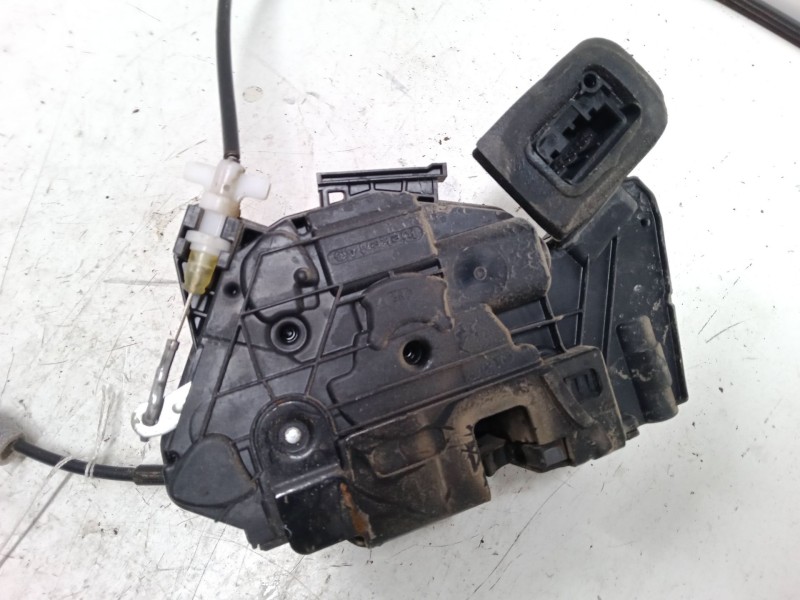 Recambio de cerradura puerta delantera derecha para volkswagen golf vi (5k1) 2.0 tdi referencia OEM IAM    Recambio de cerradura puerta delantera derecha para volkswagen golf vi (5k1) 2.0 tdi referencia OEM IAM