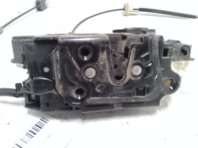 Recambio de cerradura puerta delantera derecha para volkswagen golf vi (5k1) 2.0 tdi referencia OEM IAM    Recambio de cerradura puerta delantera derecha para volkswagen golf vi (5k1) 2.0 tdi referencia OEM IAM