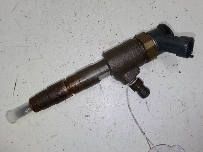 Recambio de inyector para peugeot 208 i (ca_, cc_) 1.4 hdi referencia OEM IAM 0445110339  