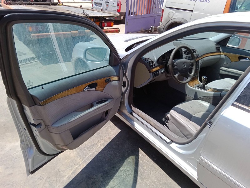 mercedes-benz clase e (w211) del año 2007