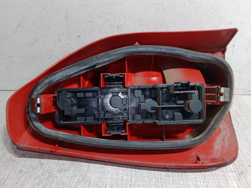 Recambio de piloto trasero derecho para citroën xsara picasso (n68) 1.6 hdi referencia OEM IAM 965000578002  