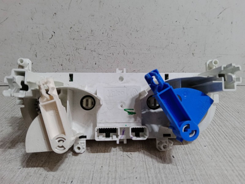 Recambio de mando calefaccion / a/a para renault clio iv (bh_) 0.9 tce 90 referencia OEM IAM T1019676Z  