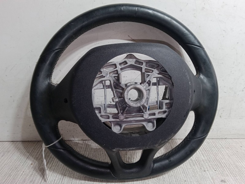 Recambio de volante para peugeot 2008 i (cu_) 1.6 bluehdi referencia OEM IAM    Recambio de volante para peugeot 2008 i (cu_) 1.6 bluehdi referencia OEM IAM