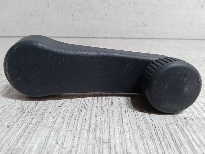 Recambio de maneta elevalunas puerta trasera derecha para seat ibiza v (kj1, kjg) 1.0 tsi referencia OEM IAM   