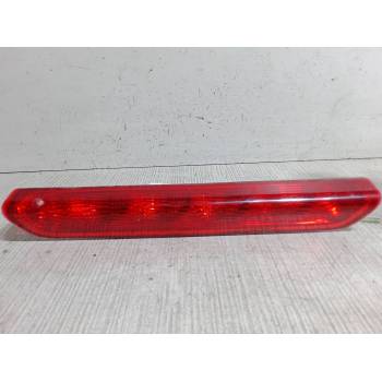 LUZ CENTRAL DE FRENO 