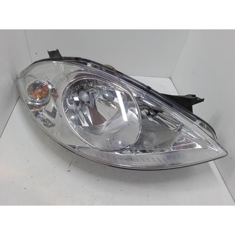 Recambio de faro derecho para mercedes-benz clase a (w169) a 180 cdi (169.007, 169.307) referencia OEM IAM A1698200261  