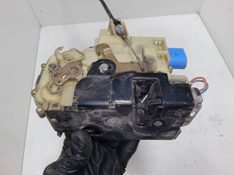 Recambio de cerradura puerta delantera izquierda para seat ibiza iii (6l1) 1.4 16v referencia OEM IAM   