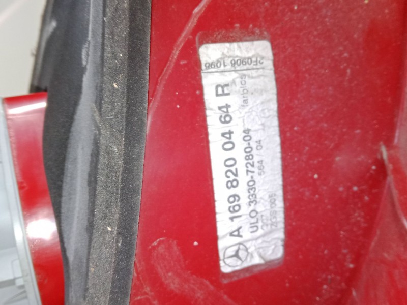 Recambio de piloto trasero derecho para mercedes-benz clase a (w169) a 180 cdi (169.007, 169.307) referencia OEM IAM A1698200464