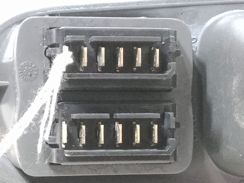 Recambio de mando elevalunas delantero izquierdo para renault scénic i monospace (ja0/1_, fa0_) 1.9 dci (ja05, ja1f) referencia 