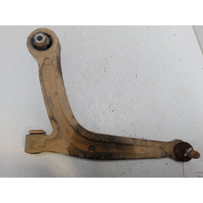 Recambio de brazo suspension inferior delantero izquierdo para fiat 500 (312_) 1.3 d multijet (312axb1a) referencia OEM IAM   