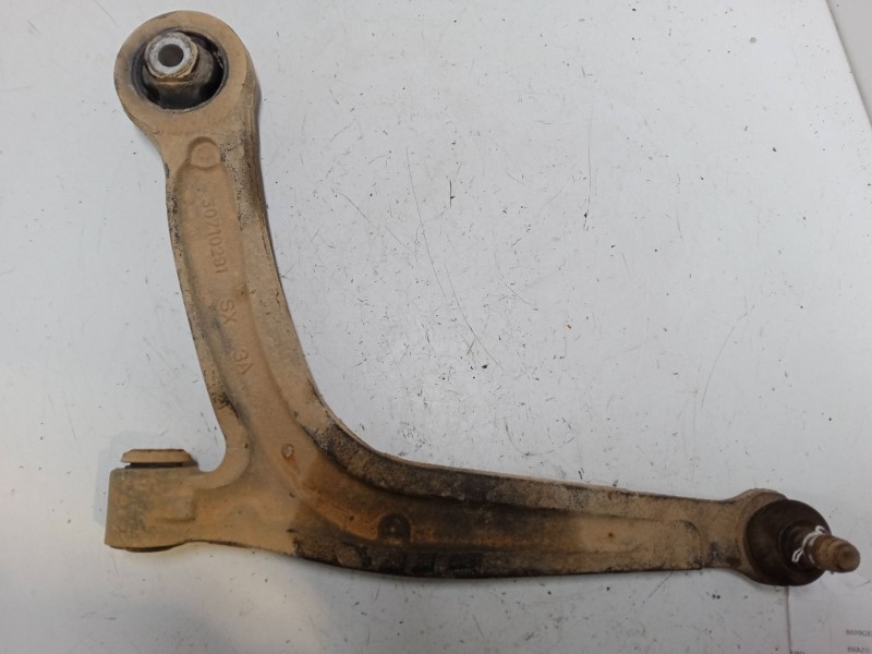 Recambio de brazo suspension inferior delantero izquierdo para fiat 500 (312_) 1.3 d multijet (312axb1a) referencia OEM IAM   