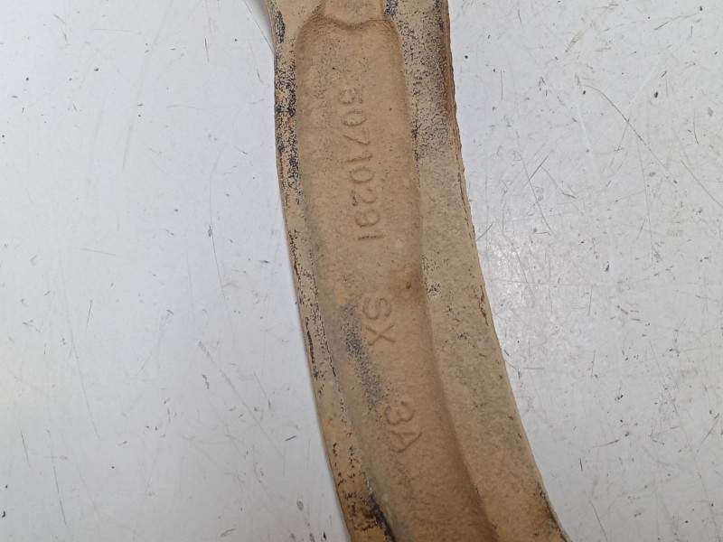 Recambio de brazo suspension inferior delantero izquierdo para fiat 500 (312_) 1.3 d multijet (312axb1a) referencia OEM IAM   