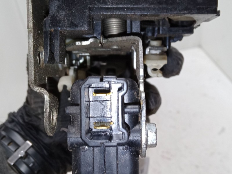 Recambio de cerradura puerta delantera derecha para dacia logan mcv (ks_) 1.5 dci (ks0w) referencia OEM IAM   