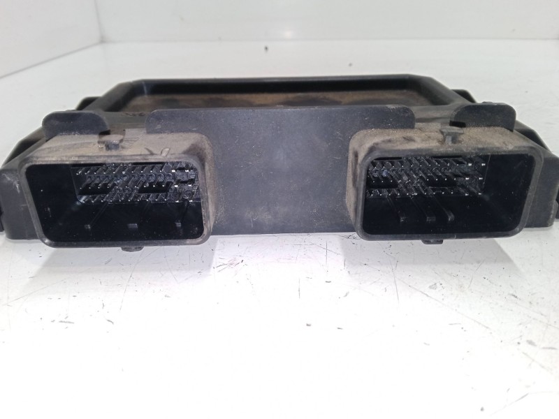 Recambio de centralita motor uce para peugeot 206 hatchback (2a/c) 1.9 d referencia OEM IAM 9641390180  9646672880