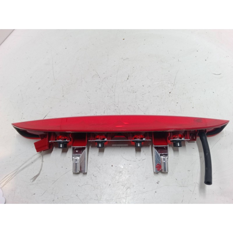 Recambio de luz central de freno para peugeot 208 i (ca_, cc_) 1.2 vti 82 referencia OEM IAM   