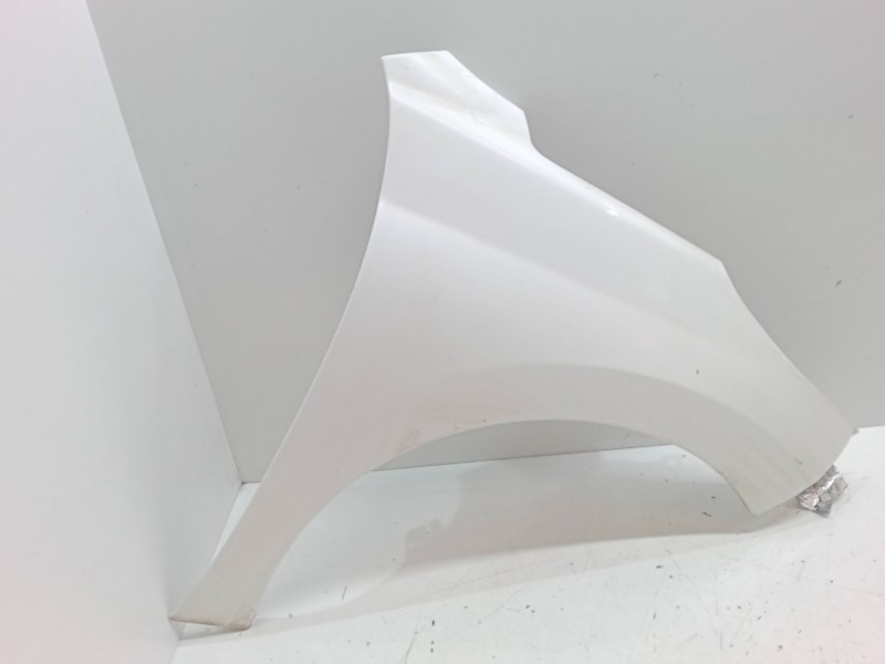 Recambio de aleta delantera derecha para peugeot 207/207+ (wa_, wc_) 1.4 16v referencia OEM IAM   