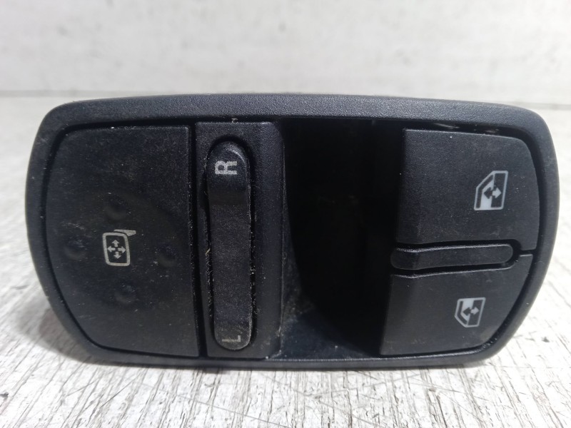Recambio de mando elevalunas delantero izquierdo para opel corsa e (x15) 1.3 cdti (08, 68) referencia OEM IAM   