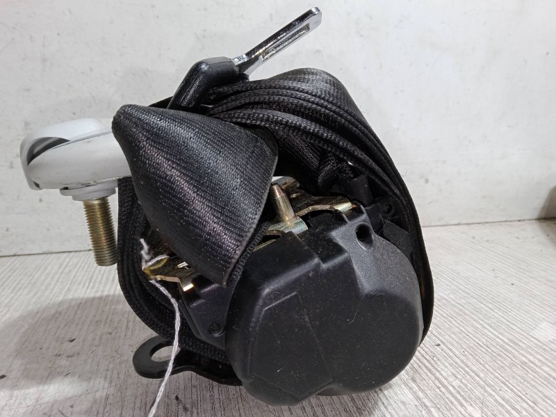 Recambio de cinturon seguridad trasero izquierdo para volkswagen polo (6n2) 1.4 referencia OEM IAM   