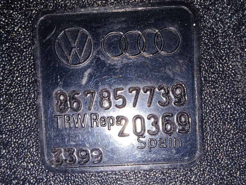 Recambio de anclaje cinturon trasero derecho para seat inca (6k9) 1.9 d referencia OEM IAM   