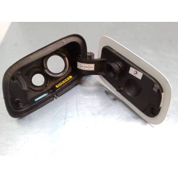 TAPA EXTERIOR COMBUSTIBLE 