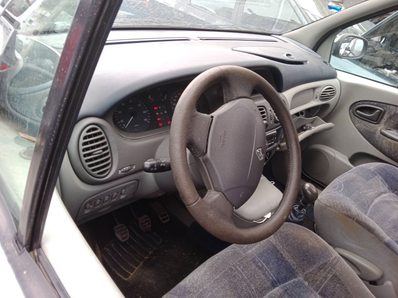 renault scénic i monospace (ja0/1_, fa0_) del año 2000