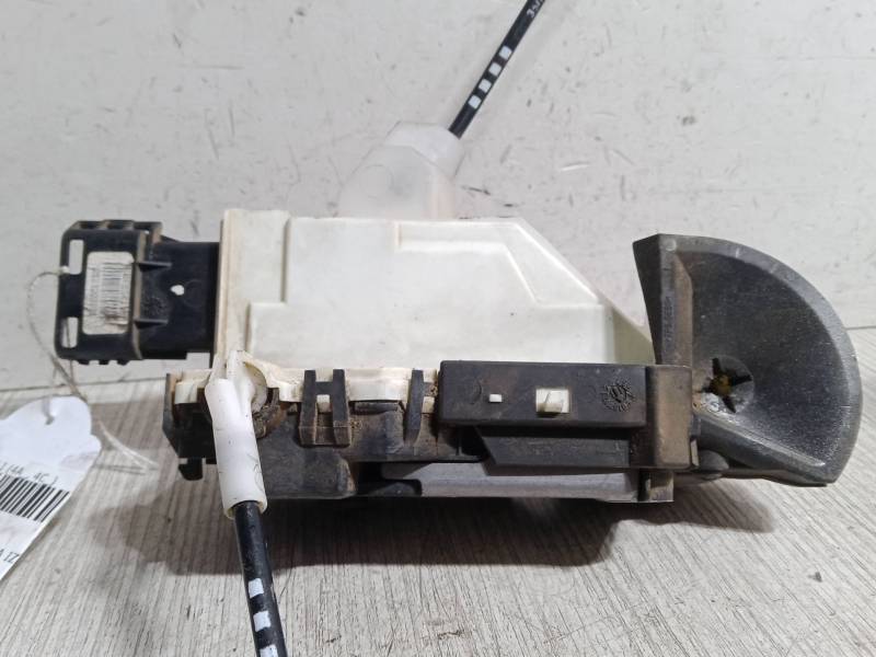 CERRADURA PUERTA DELANTERA IZQUIERDA 