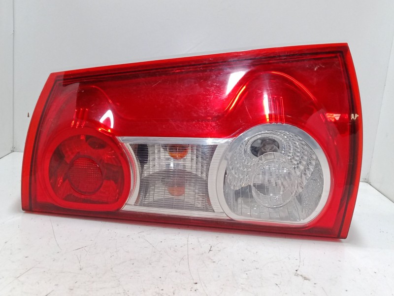 Recambio de piloto trasero derecho para dacia logan mcv (ks_) 1.5 dci (ks0w) referencia OEM IAM   